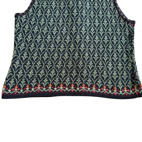 Nomadic Traders Sweater Vest S Cardigan Red Green Embroidered Christmas Zip - Picture 5 of 6